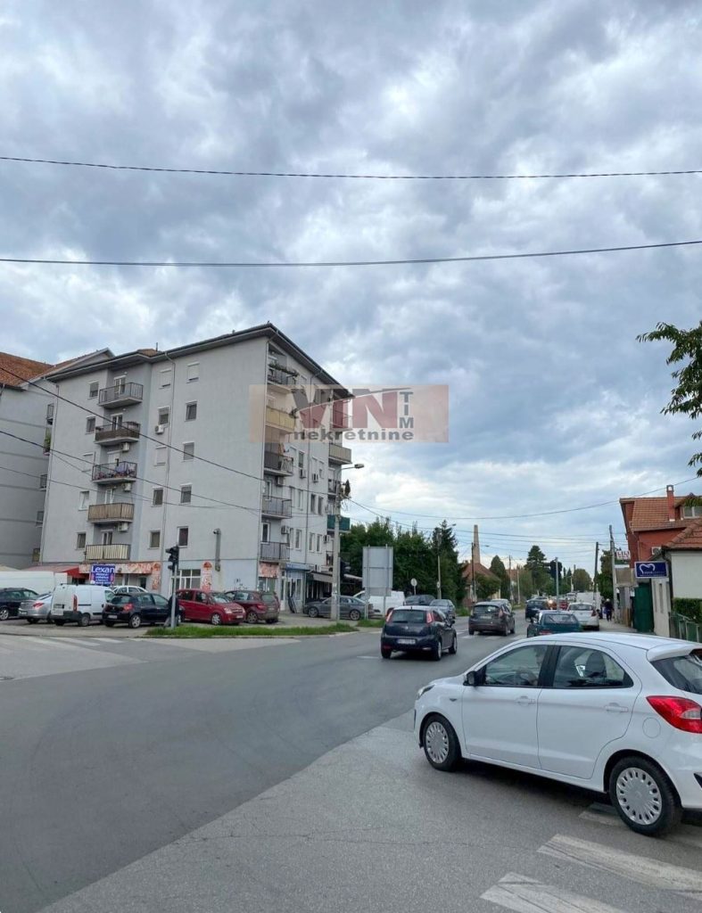 Prodaja i izdavanje stanova i nekretnina