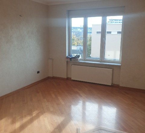 Stan Prodaja Novi Sad  100 m2