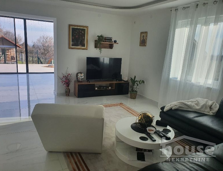 Kuća – Novi Sad, Centar (Novi Sad)  – ID 3045444.