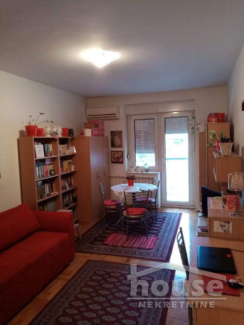 Stan Prodaja Novi Sad  30 m2
