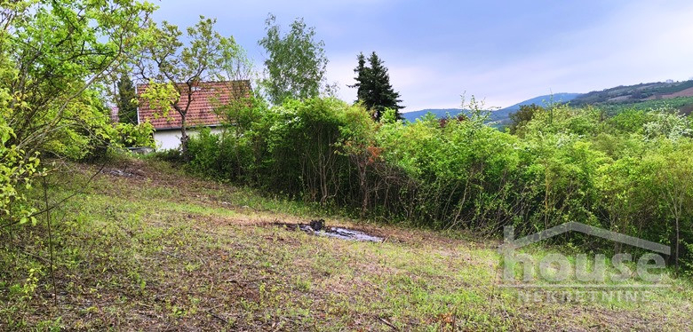 Plac Prodaja Novi Sad  1708 m2