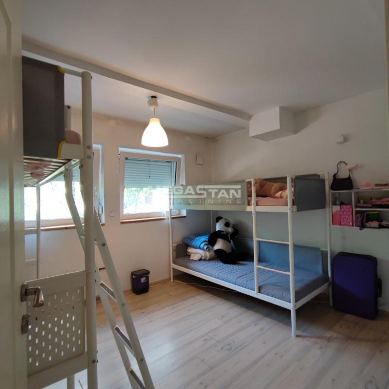 Stan Prodaja Beograd Blok 63 104 m2
