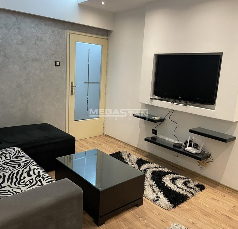 Stan Izdavanje Beograd Palata Pravde 50 m2