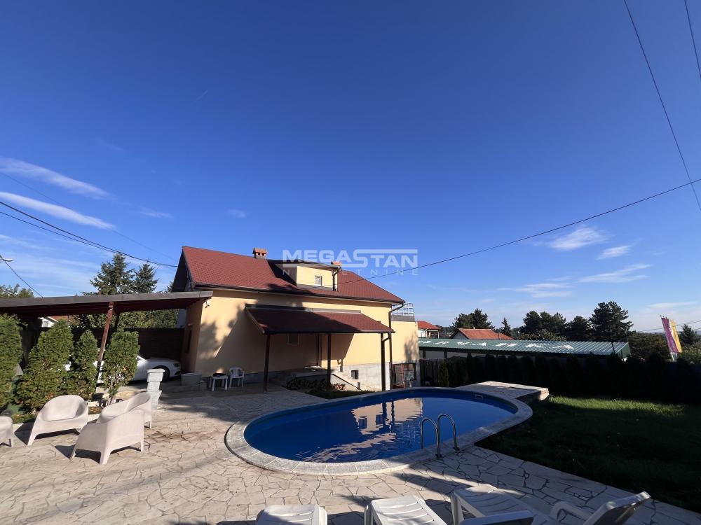 Kuća Prodaja Beograd Vrčin 184 m2