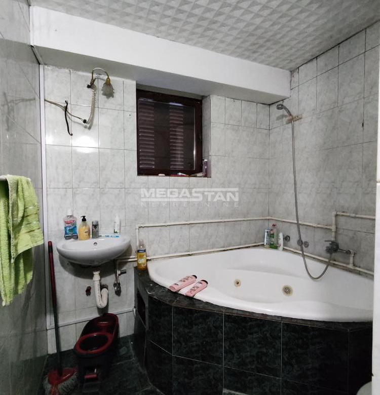 Stan Izdavanje Beograd Zeleno Brdo 162 m2