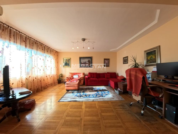 Stan Prodaja Beograd Vukov Spomenik 101 m2