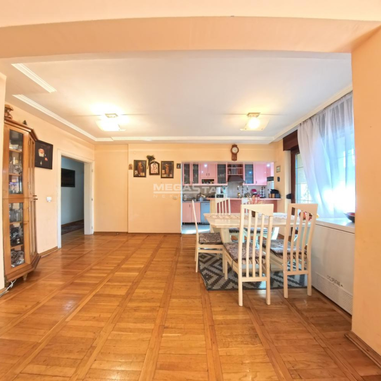 Stan Prodaja Beograd Vukov Spomenik 101 m2