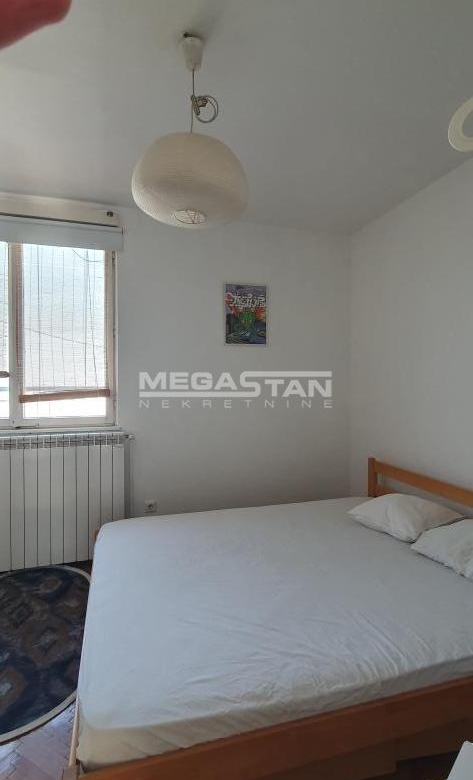 Stan Prodaja Beograd Trg Nikole Pašića 156 m2