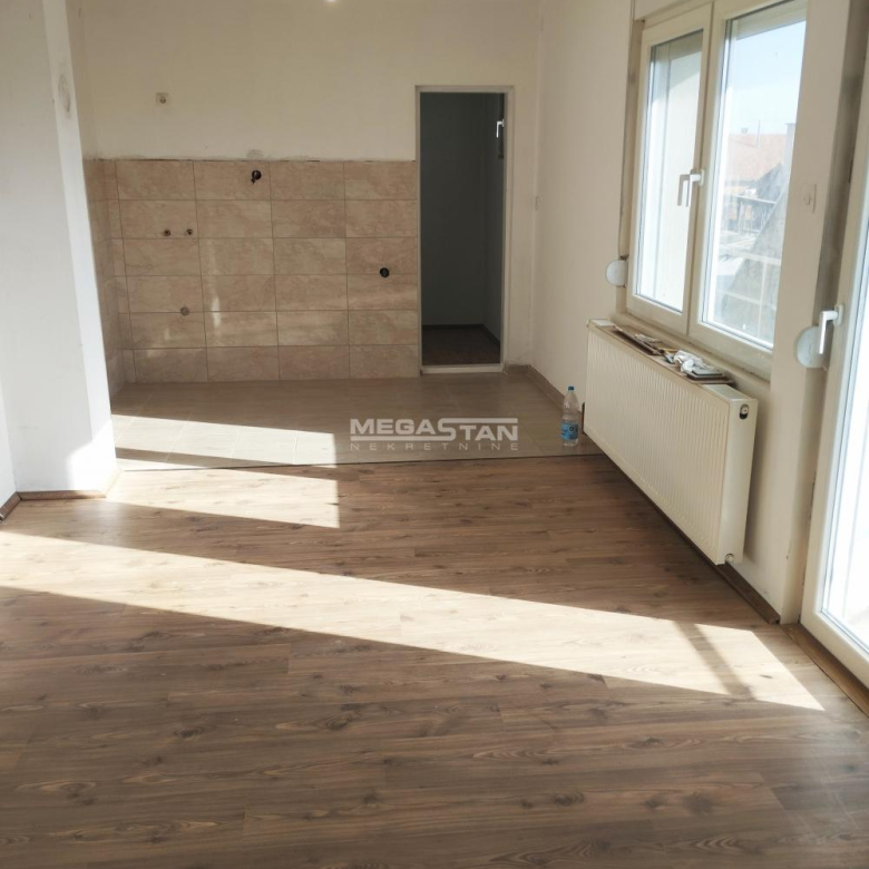 Kuća Prodaja Pančevo  359 m2