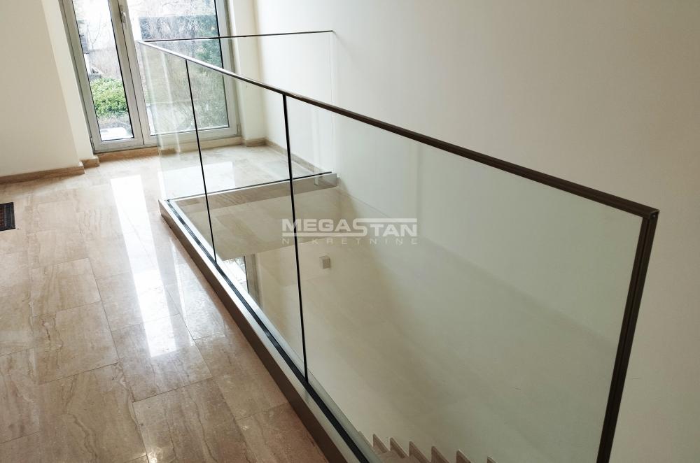 Stan Izdavanje Beograd Senjak 156 m2