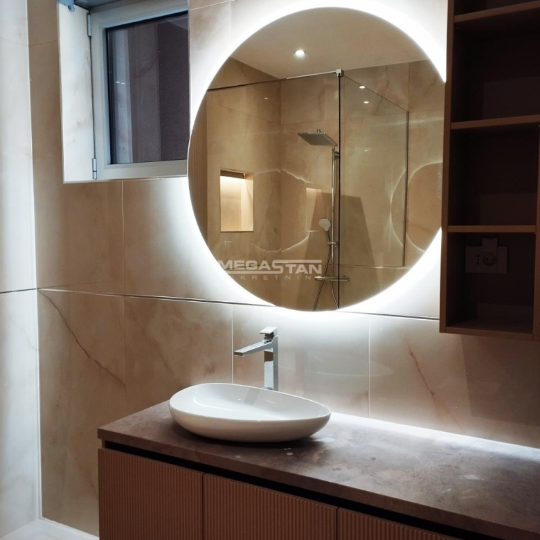 Stan Izdavanje Beograd Senjak 156 m2