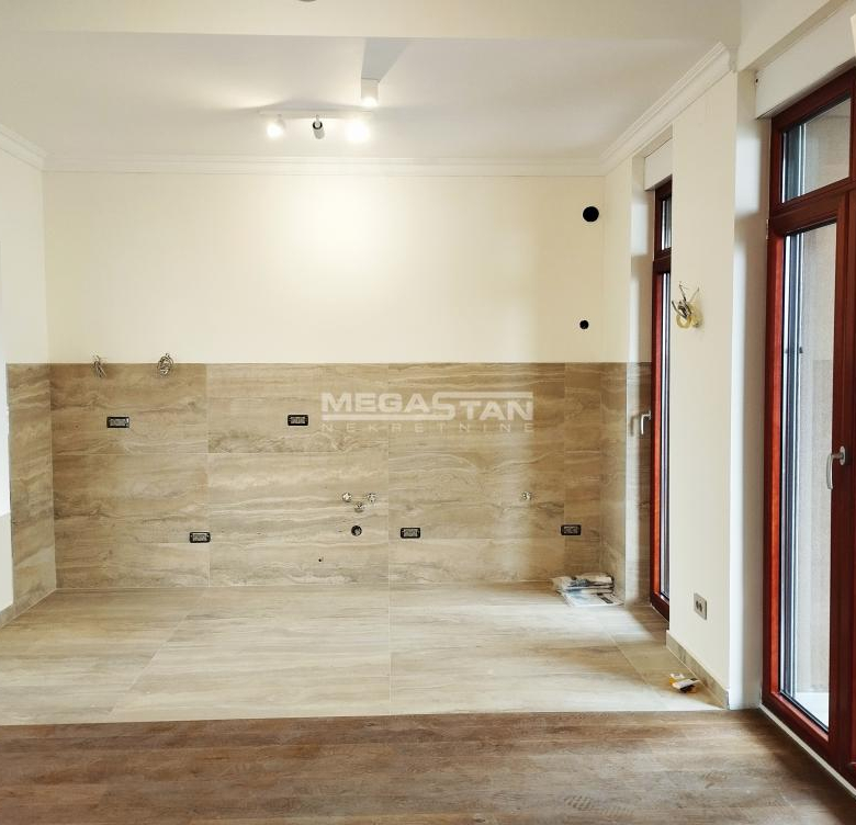 Stan Izdavanje Beograd Senjak 173 m2