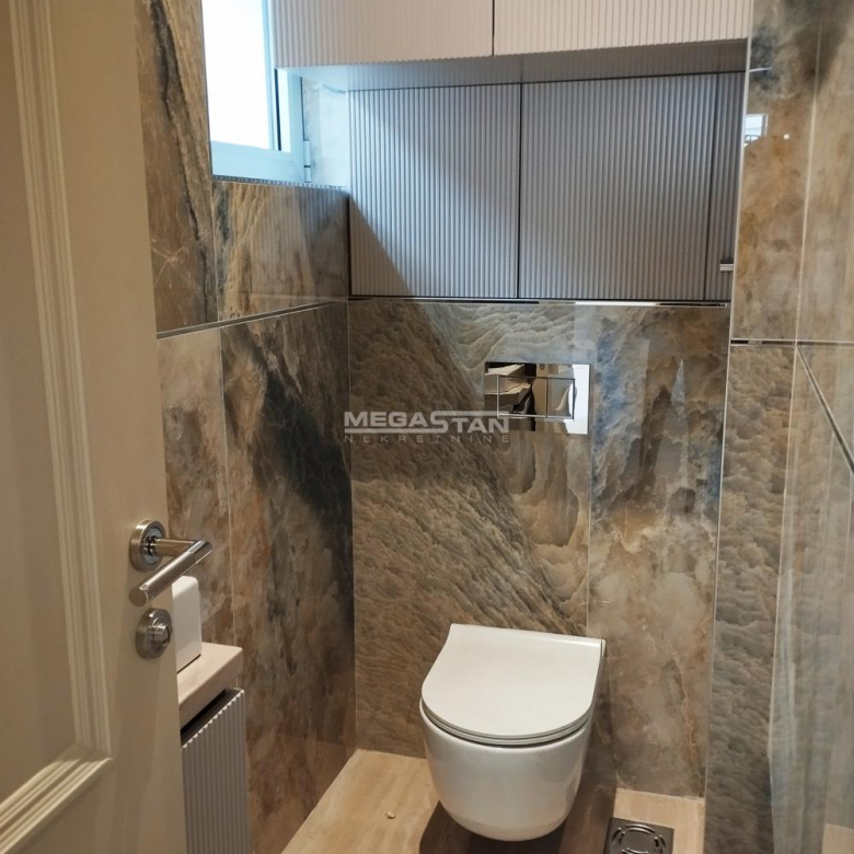 Stan Izdavanje Beograd Senjak 173 m2
