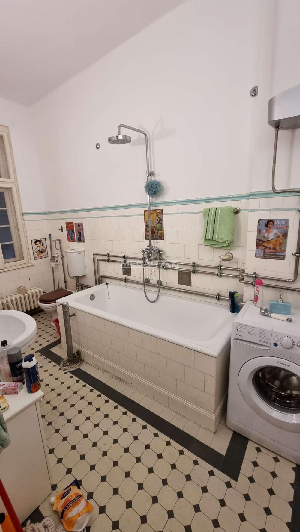 Lokal Izdavanje Beograd Lokal Izdavanje Beograd Trg Nikole Pašića 145 m2