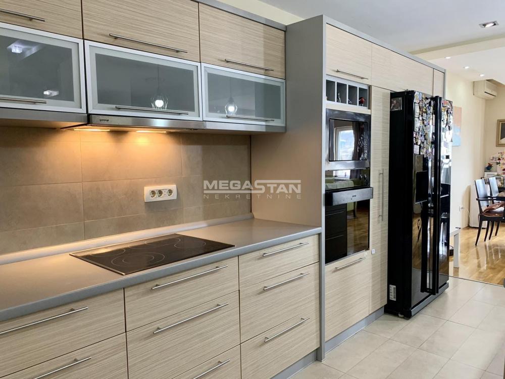 Stan Prodaja Beograd Stan Prodaja Beograd Đeram Pijaca 157 m2