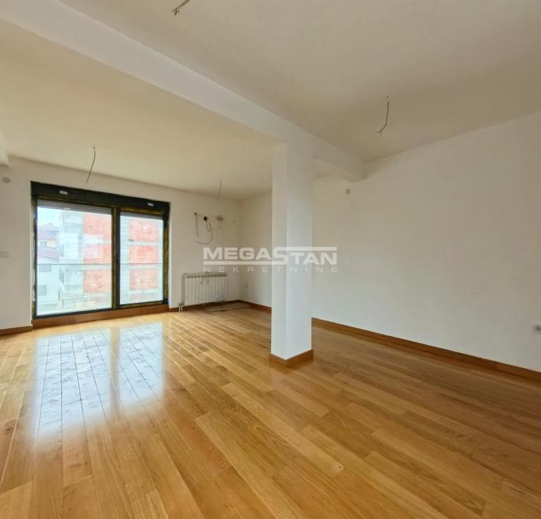 Autokomanda, duplex, lux, nov.