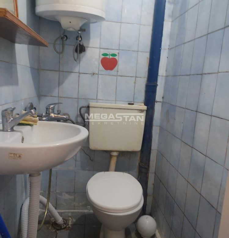 Stan Izdavanje Beograd Kanarevo Brdo 18 m2