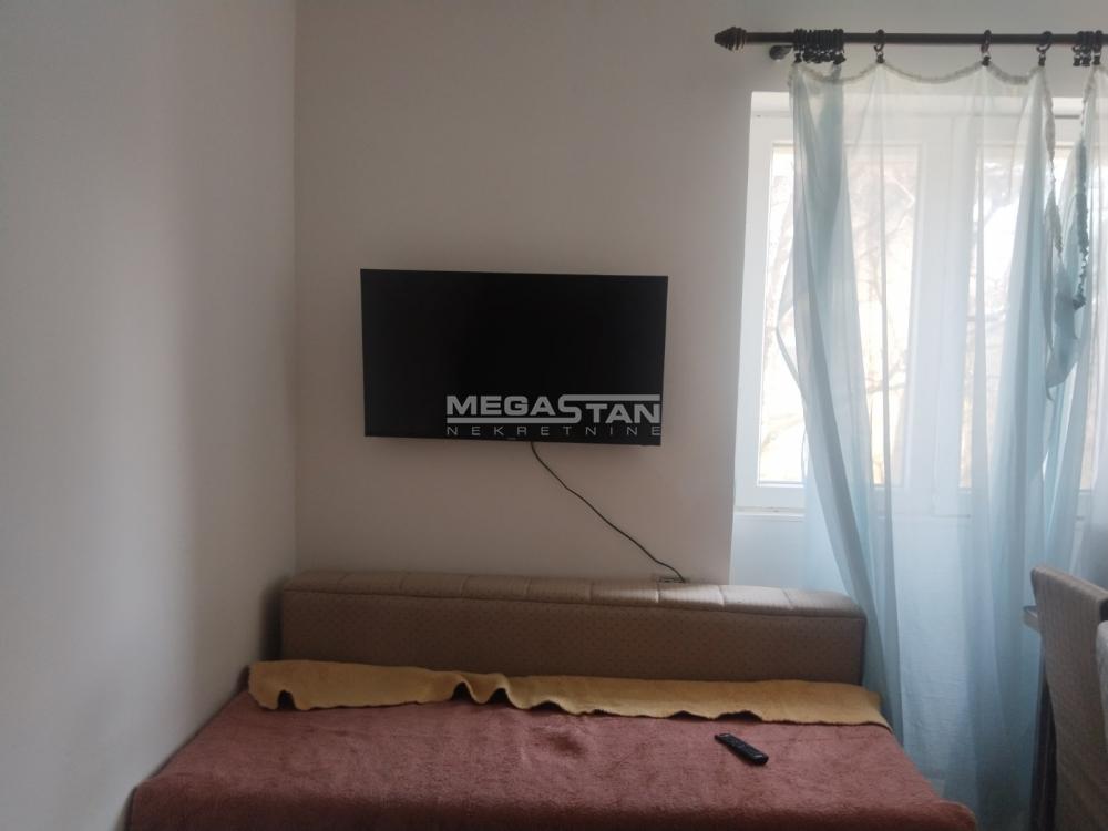 Stan Izdavanje Beograd Stan Izdavanje Beograd Kanarevo Brdo 18 m2