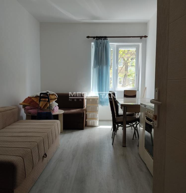 Kanarevo brdo, renoviran, namešten.