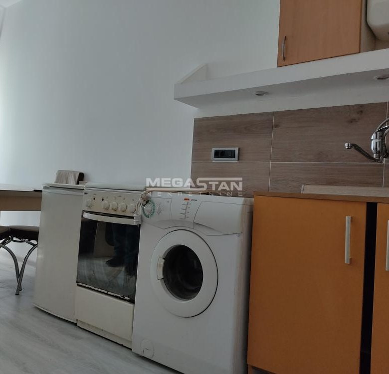 Stan Izdavanje Beograd Kanarevo Brdo 18 m2