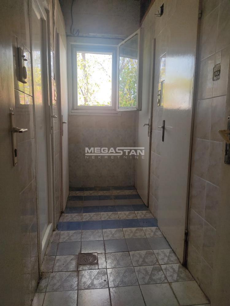Stan Izdavanje Beograd Stan Izdavanje Beograd Kanarevo Brdo 18 m2