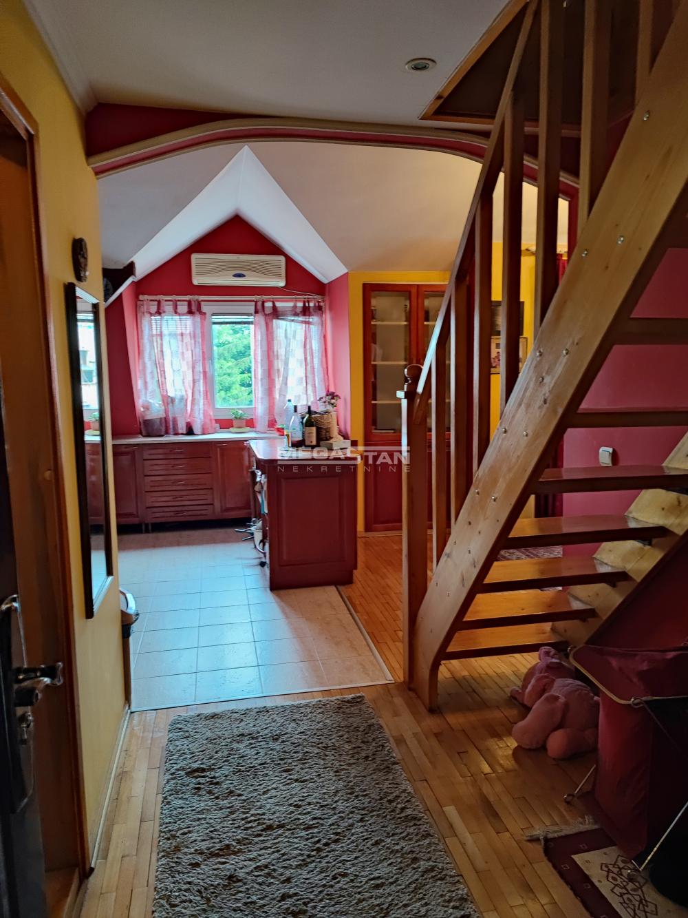 Stan Prodaja Beograd Karaburma 74 m2
