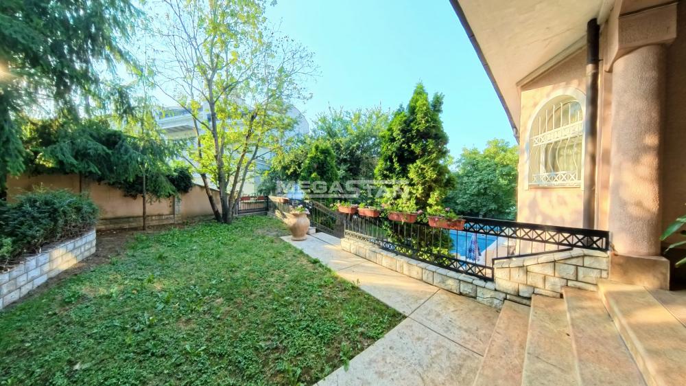 Kuća Prodaja Beograd Kuća Prodaja Beograd Dedinje 600 m2