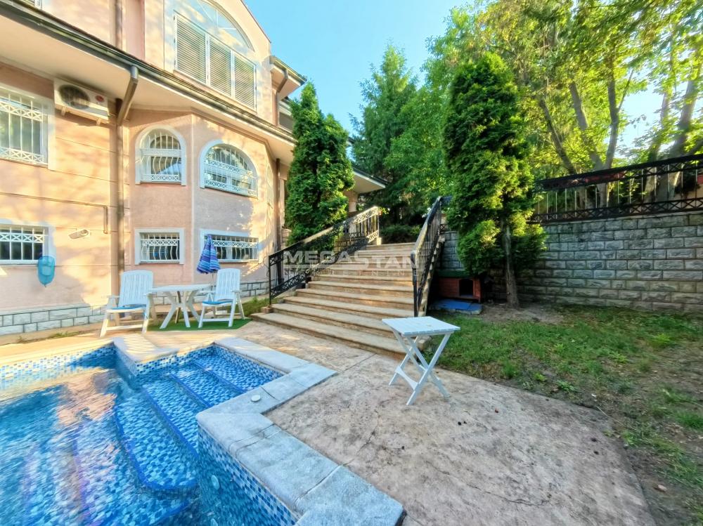 Kuća Prodaja Beograd Kuća Prodaja Beograd Dedinje 600 m2