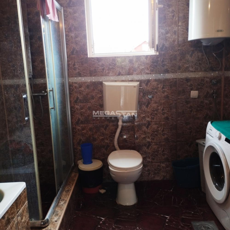 Kuća Prodaja Beograd Krnjača 291 m2