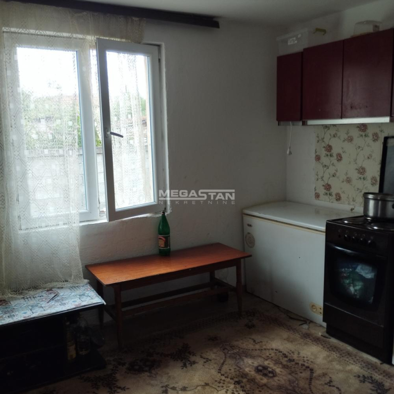 Kuća Prodaja Beograd Krnjača 291 m2
