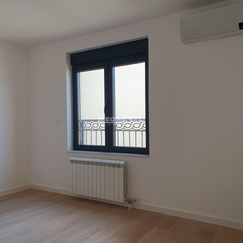 Stan Prodaja Beograd Dorćol Donji 189 m2