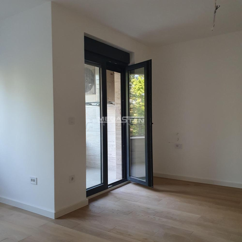 Stan Prodaja Beograd Dorćol Donji 189 m2