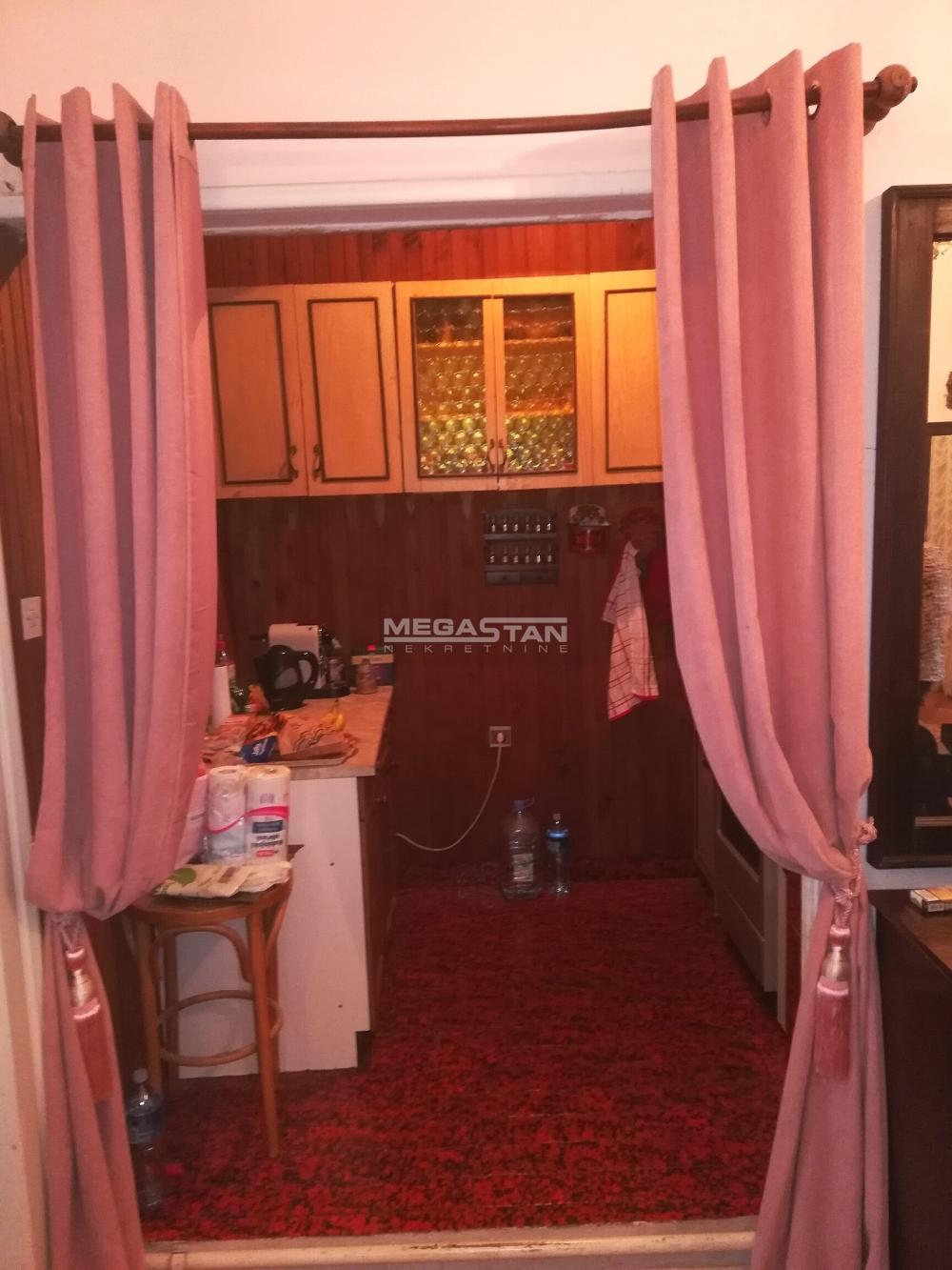 Stan Prodaja Beograd Stan Prodaja Beograd Centar (Zemun) 134 m2