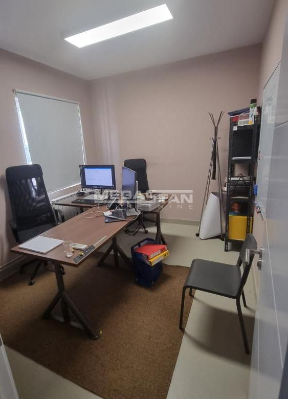Lokal Izdavanje Beograd Vidikovac 162 m2