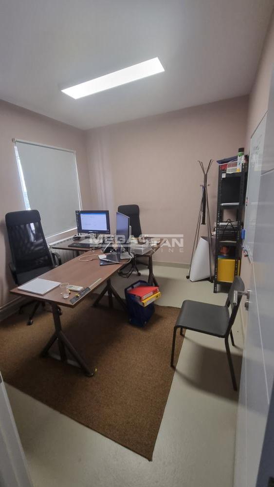 Lokal Izdavanje Beograd Vidikovac 162 m2