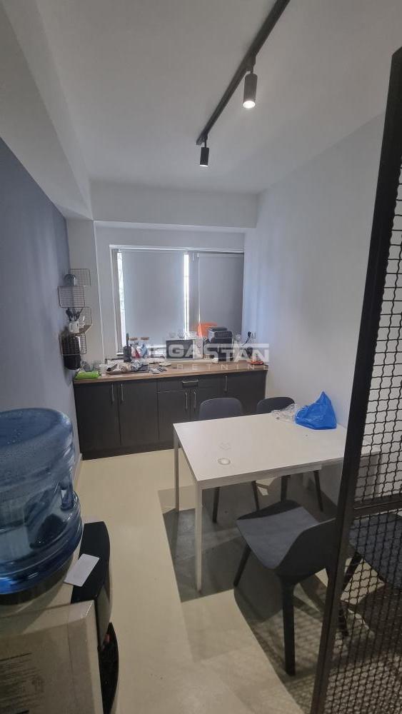Lokal Izdavanje Beograd Vidikovac 162 m2