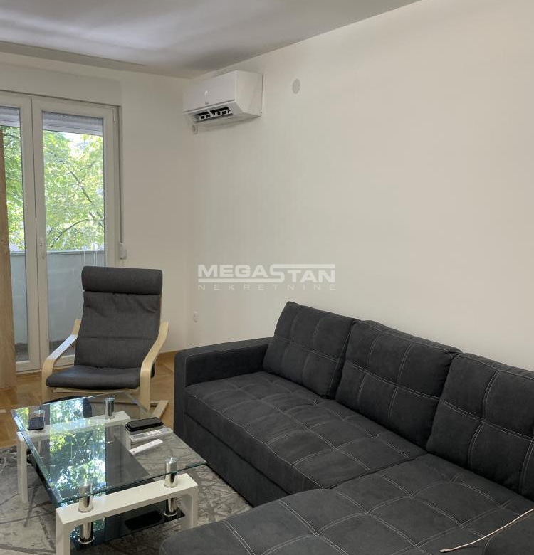 Stan Izdavanje Beograd Slavija 56 m2