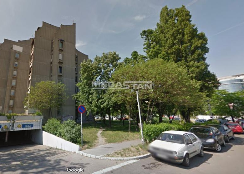 Garaža Prodaja Beograd Blok 22 10 m2