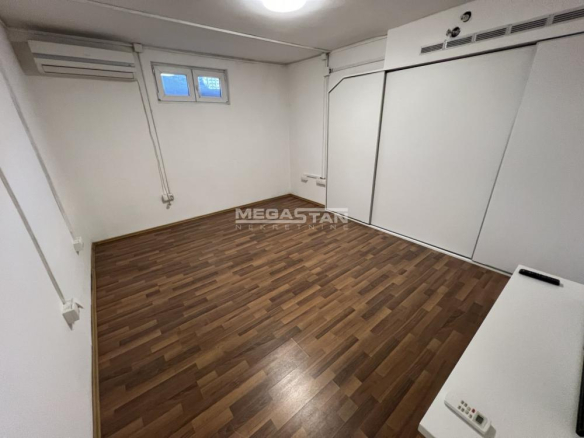 Lokal Prodaja Beograd Beograd Na Vodi 43 m2