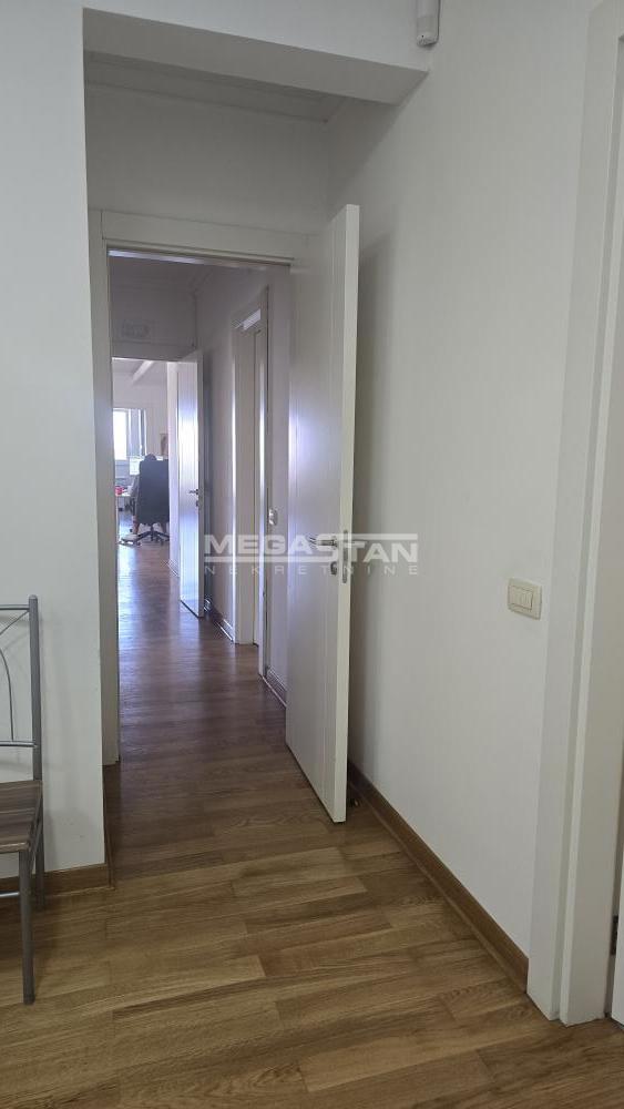 Stan Izdavanje Beograd Senjak 157 m2
