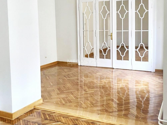 Stan Prodaja Beograd Knez Mihailova 239 m2