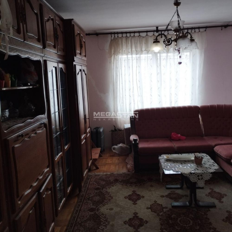 Kuća Prodaja Pančevo  200 m2