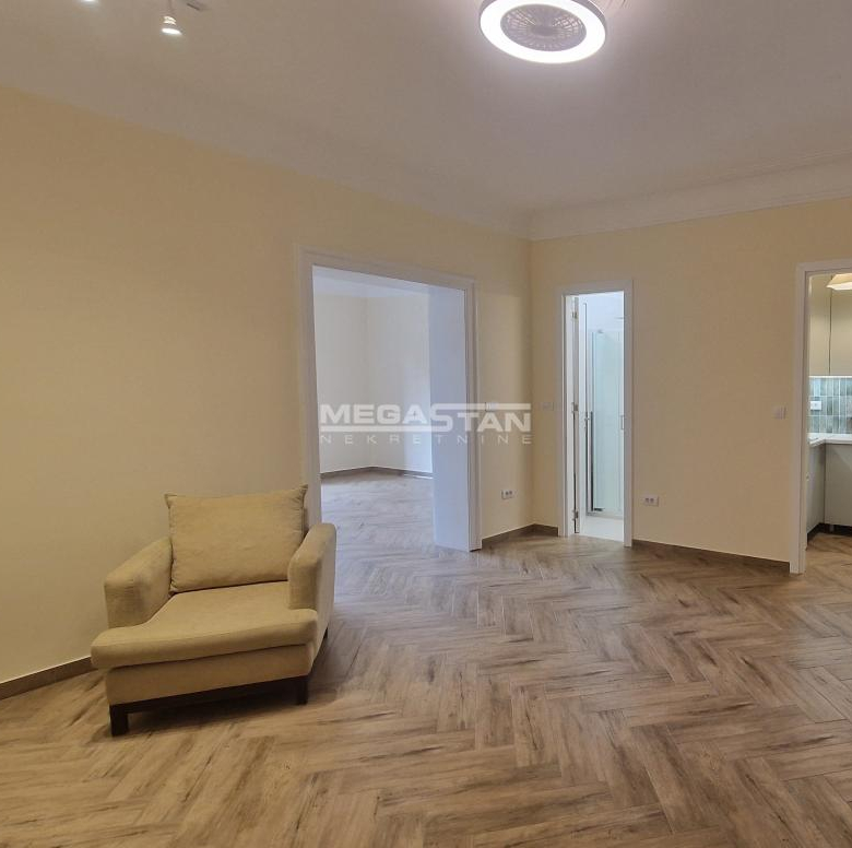 Stan Izdavanje Beograd Skupština 55 m2