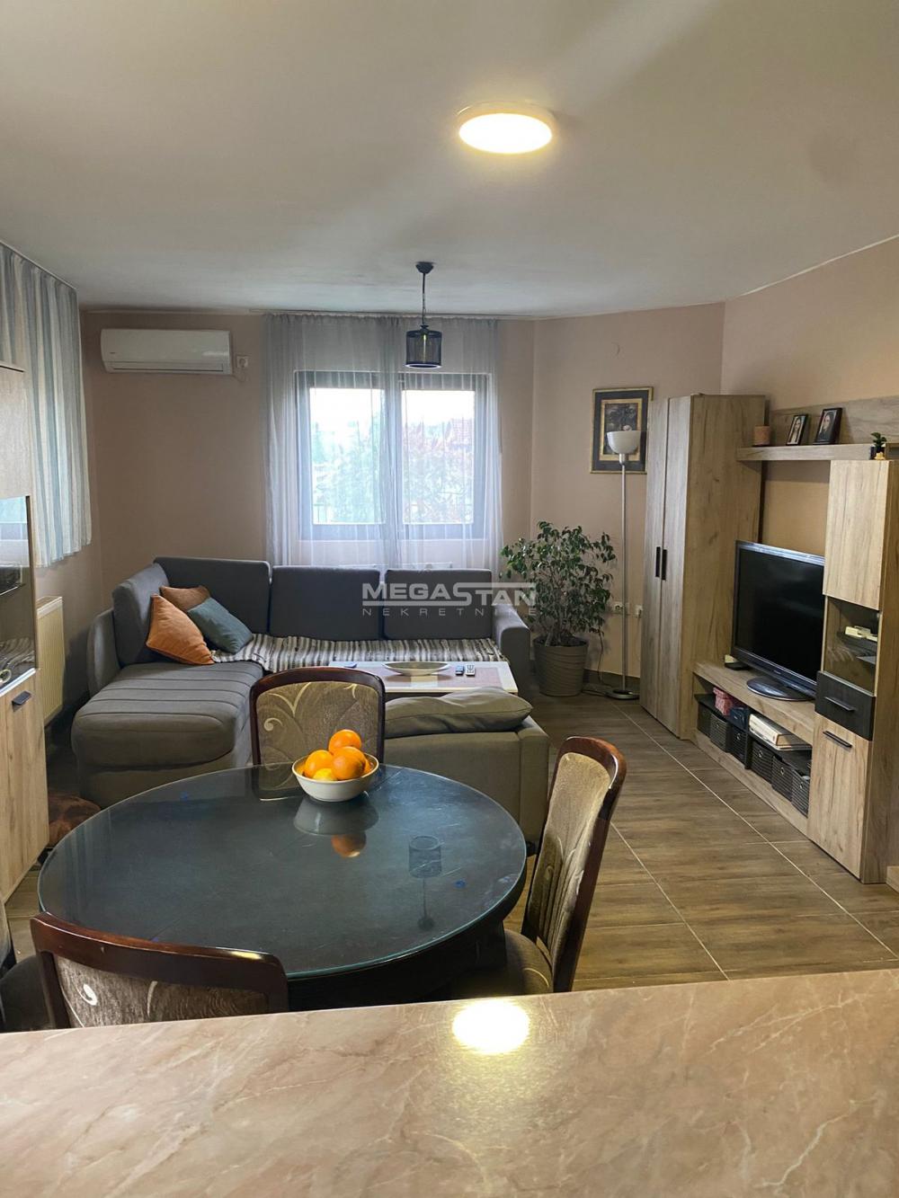 Kuća Prodaja Pančevo Kuća Prodaja Pančevo 209 m2