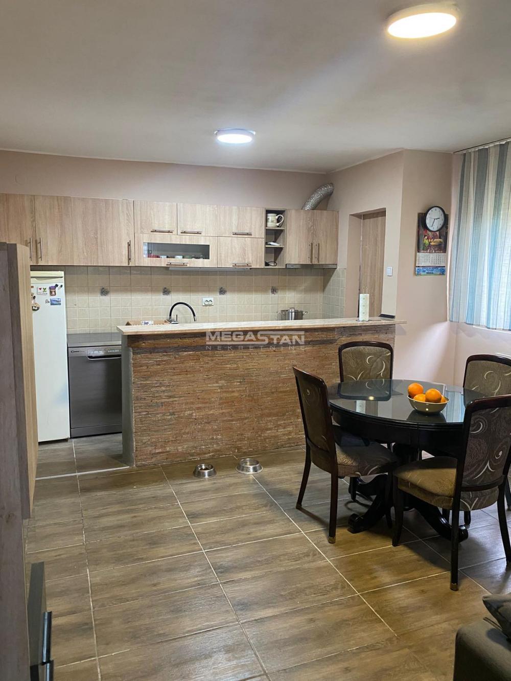 Kuća Prodaja Pančevo Kuća Prodaja Pančevo 209 m2