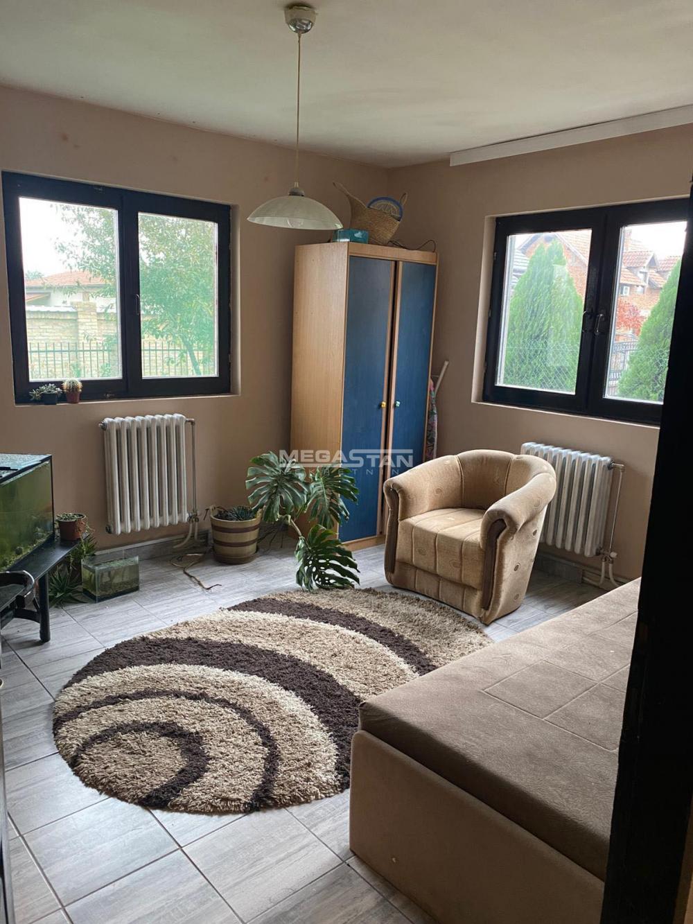 Kuća Prodaja Pančevo Kuća Prodaja Pančevo 209 m2