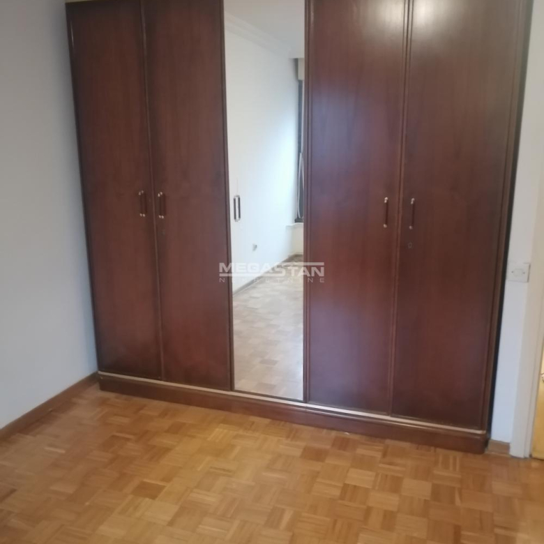 Stan Izdavanje Beograd Kalenić Pijaca 115 m2