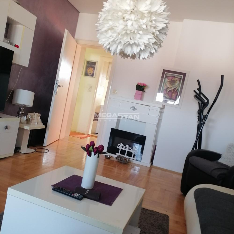 Stan Prodaja Beograd Karaburma 80 m2