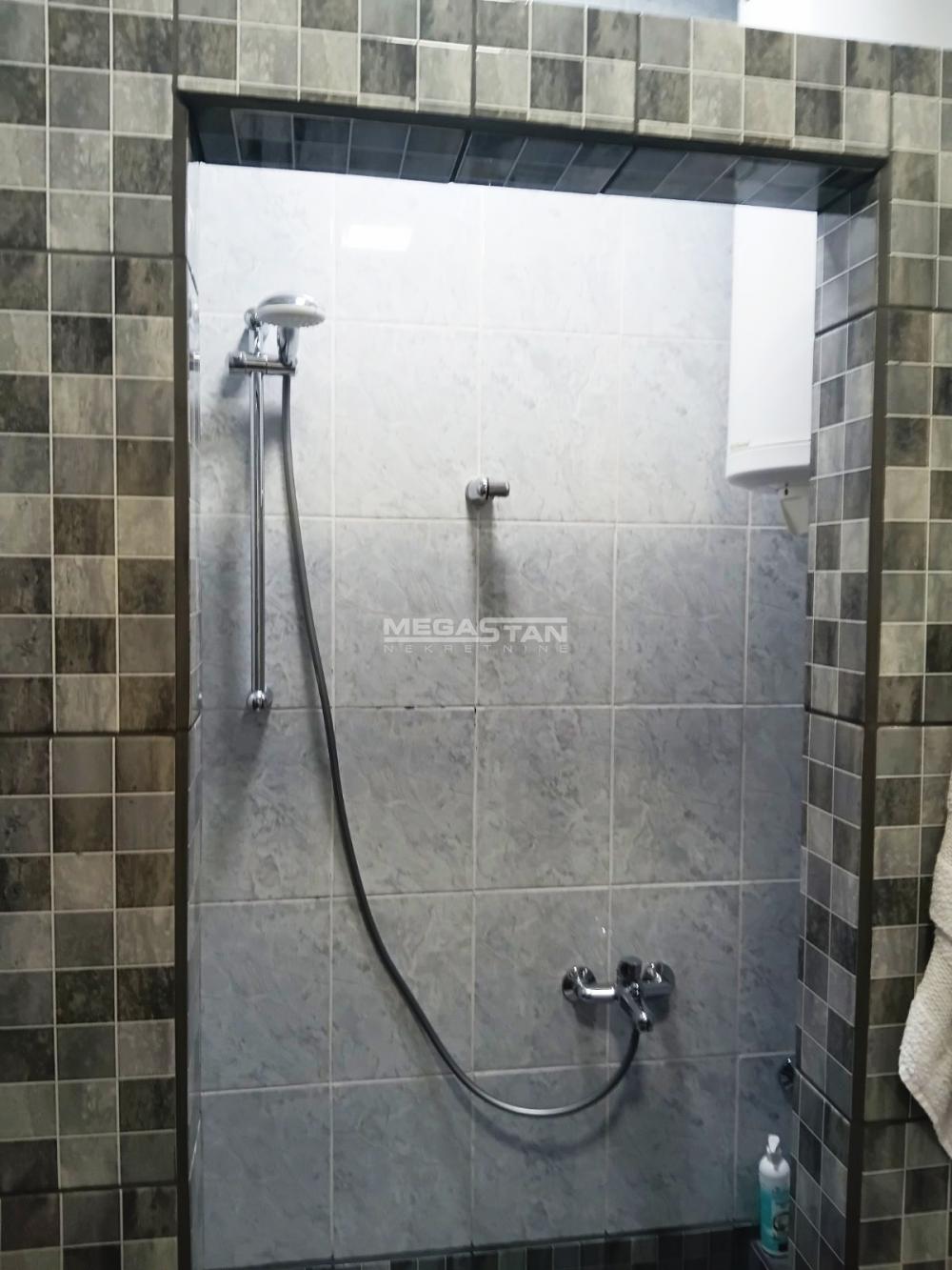 Kuća Prodaja Pančevo  57 m2