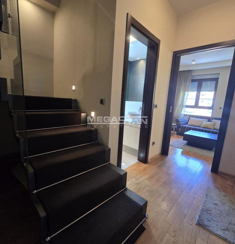 Stan Prodaja Beograd Crveni Krst 160 m2